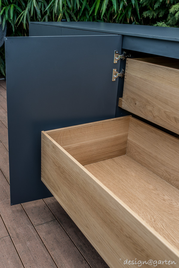 Comodidad funcional junto al agua: el armario para piscina resistente a la intemperie